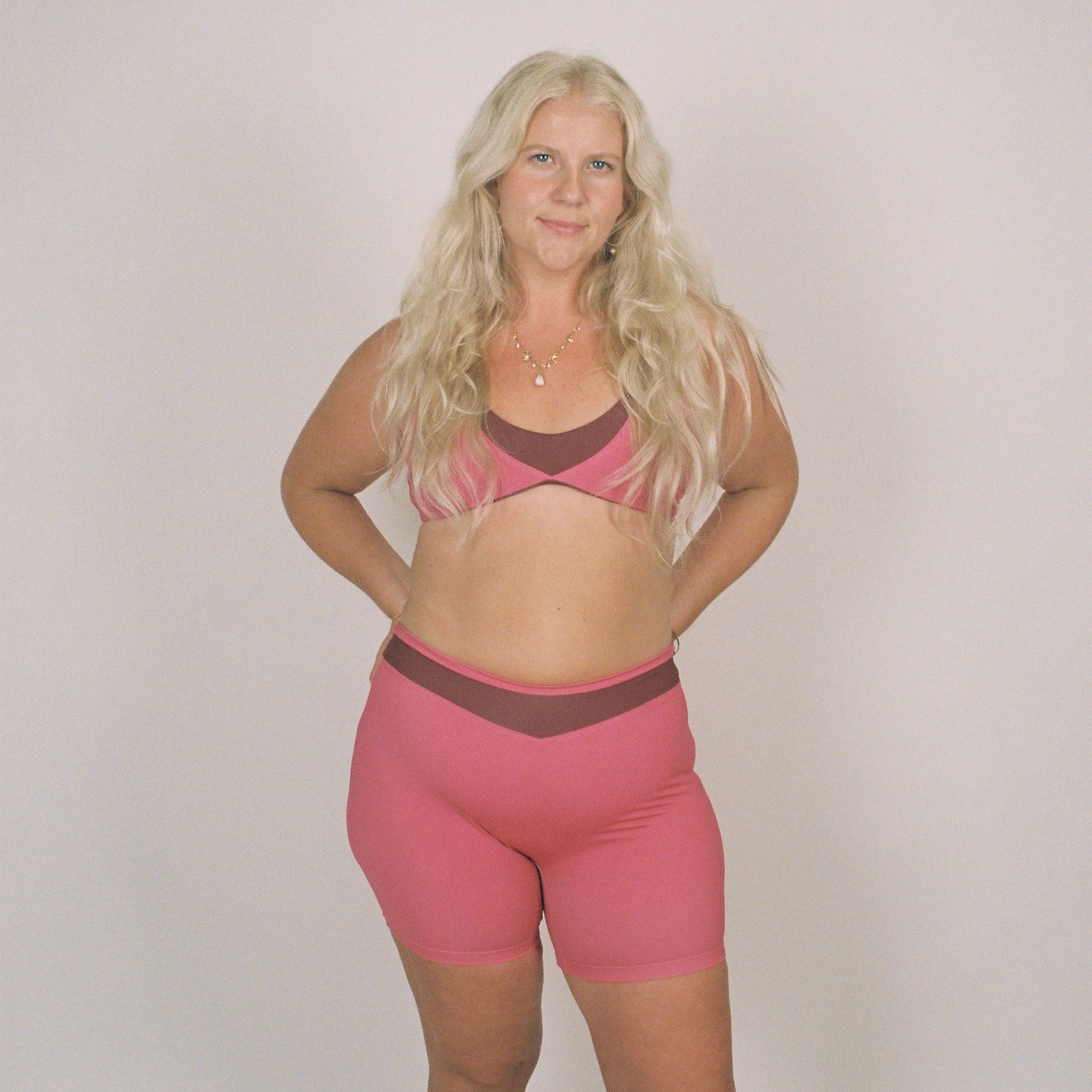Chi Short - Berry PRESALE